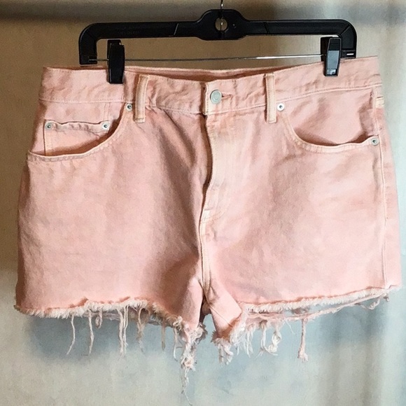 Lucky Brand Pants - LUCKY Brand Mid Rise Cut Off Pink Shorts Excellent Condition Size 14/32